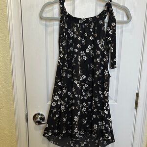 SHEIN Black and White Floral Camisole